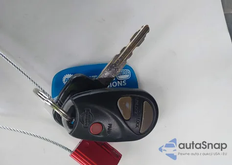 1999 Nissan Pathfinder Le/Se/Xe z USA, uszkodzony, nr VIN JN8AR07S0XW372032